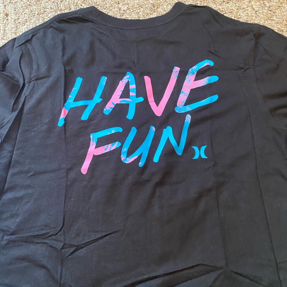 Hurley T Collection - Picture 3 of 13